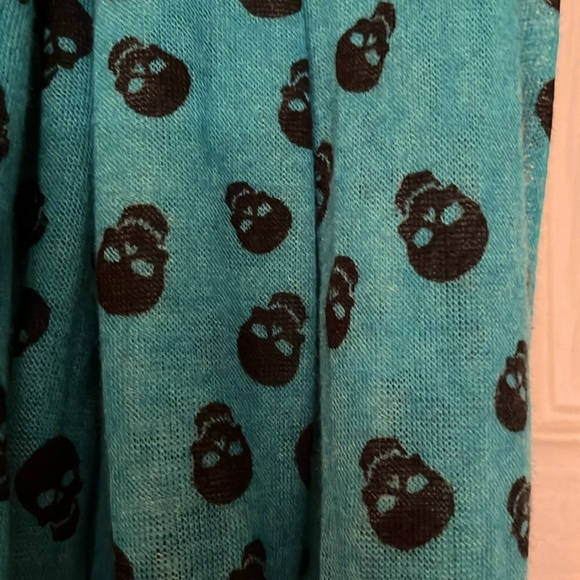 WORN ONCE JUNIORS LONG SLEEVE TOP WITH MATCHING SCARF : SIZE LARGE - Picture 6 of 6